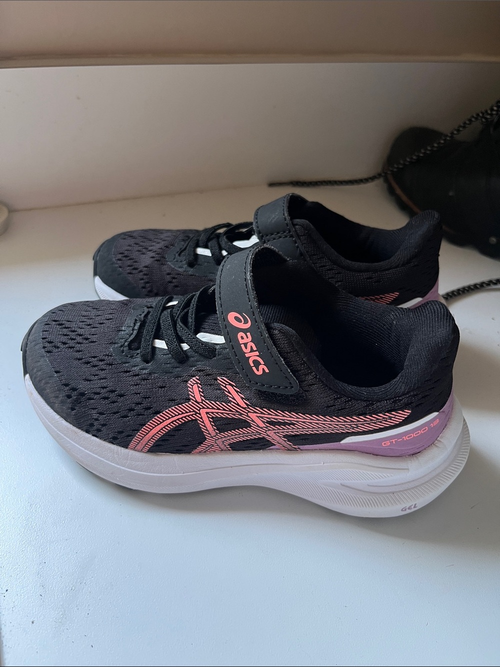 ASICS Kids Black & Pink Athletic Sneakers with Hook-and-Loop Strap